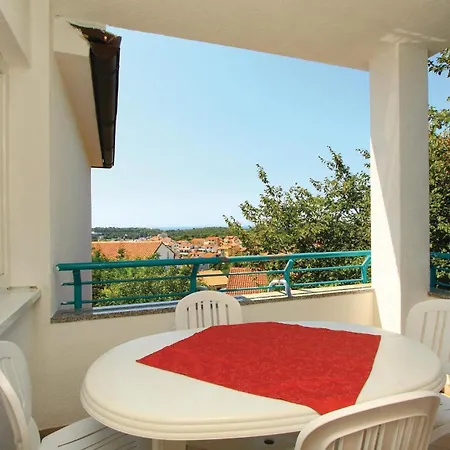 Cozy Apartment In Pula With Wifi * Пула