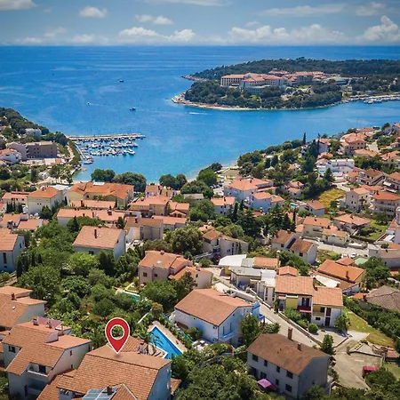 Апартаменты Cozy Apartment In Pula With Wifi