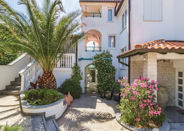 Apartamento Cozy In With Wifi Pula